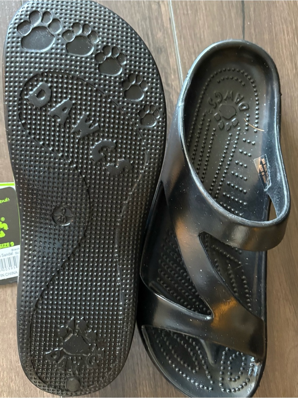 Dawgs Black Women’s Slip-On Casual Sandals